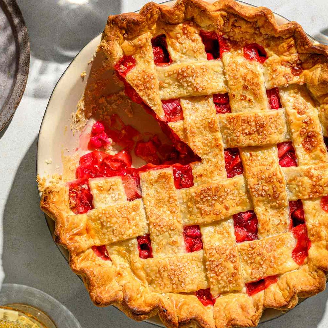 Strawberry Rhubarb Pie