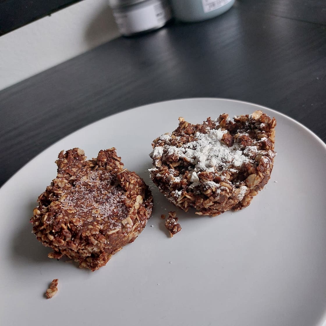 No-bake Chocolate Oatmeal Cookies (gluten-free, vegan, nut-free)