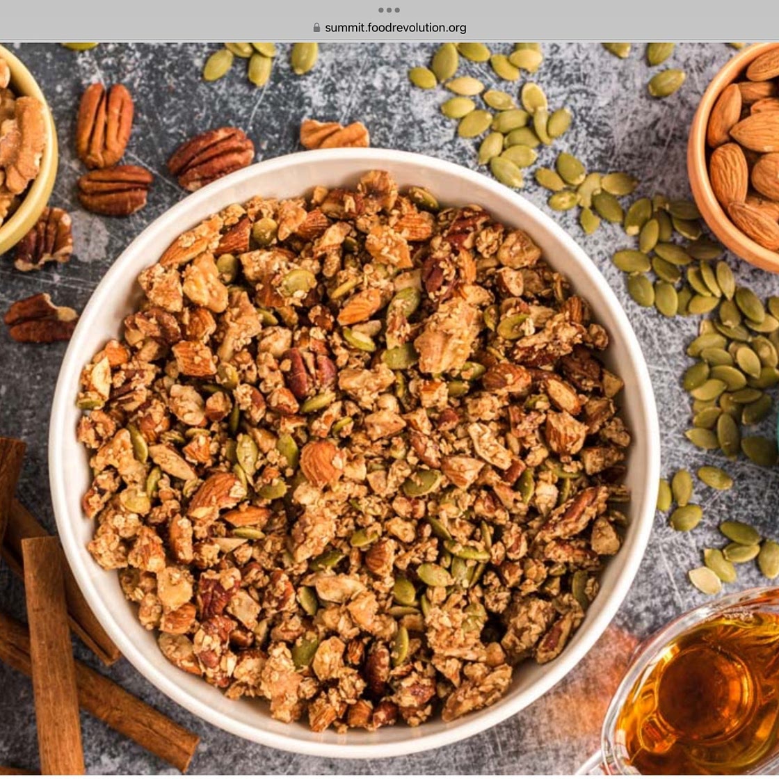 Simple Homemade Granola