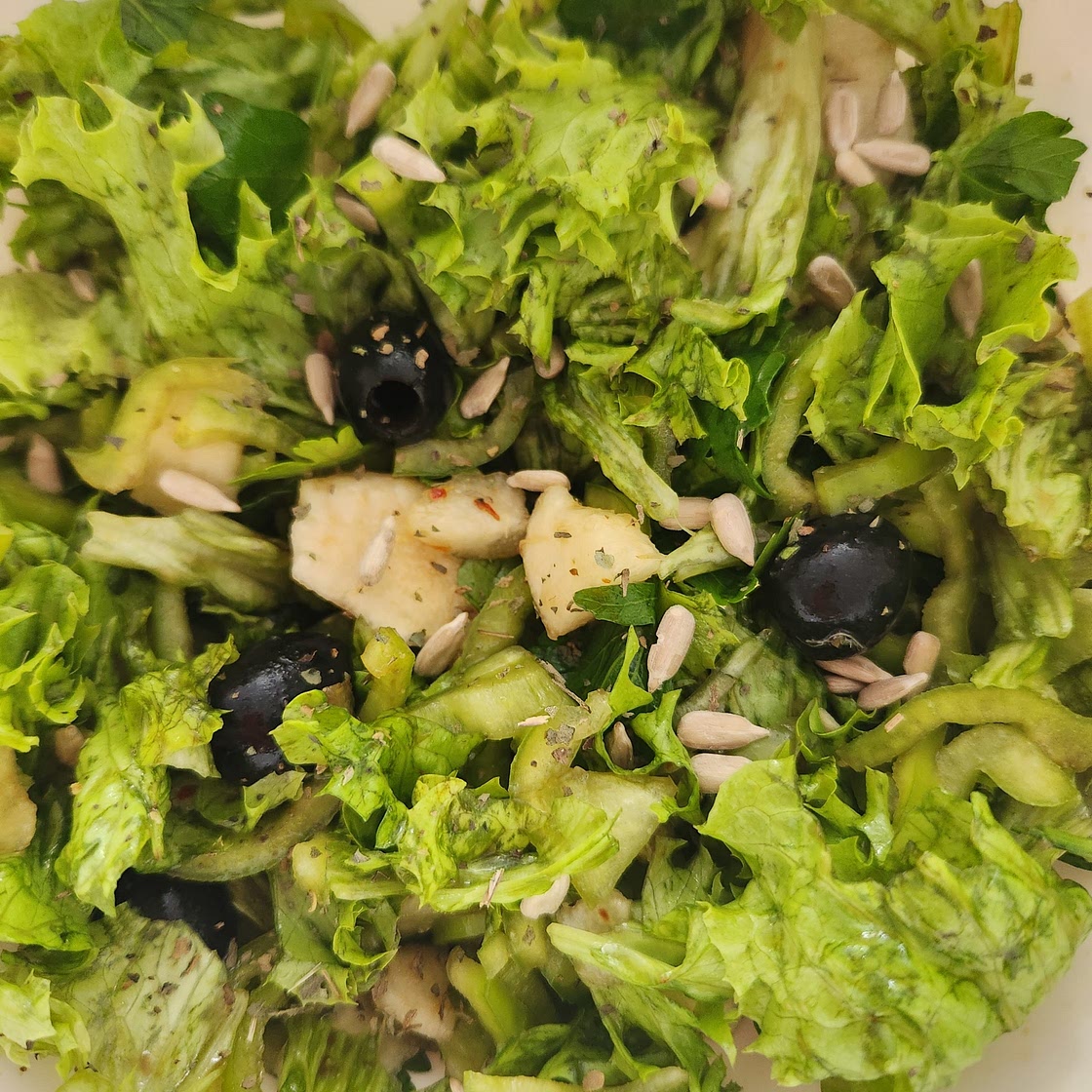 Green pear salad