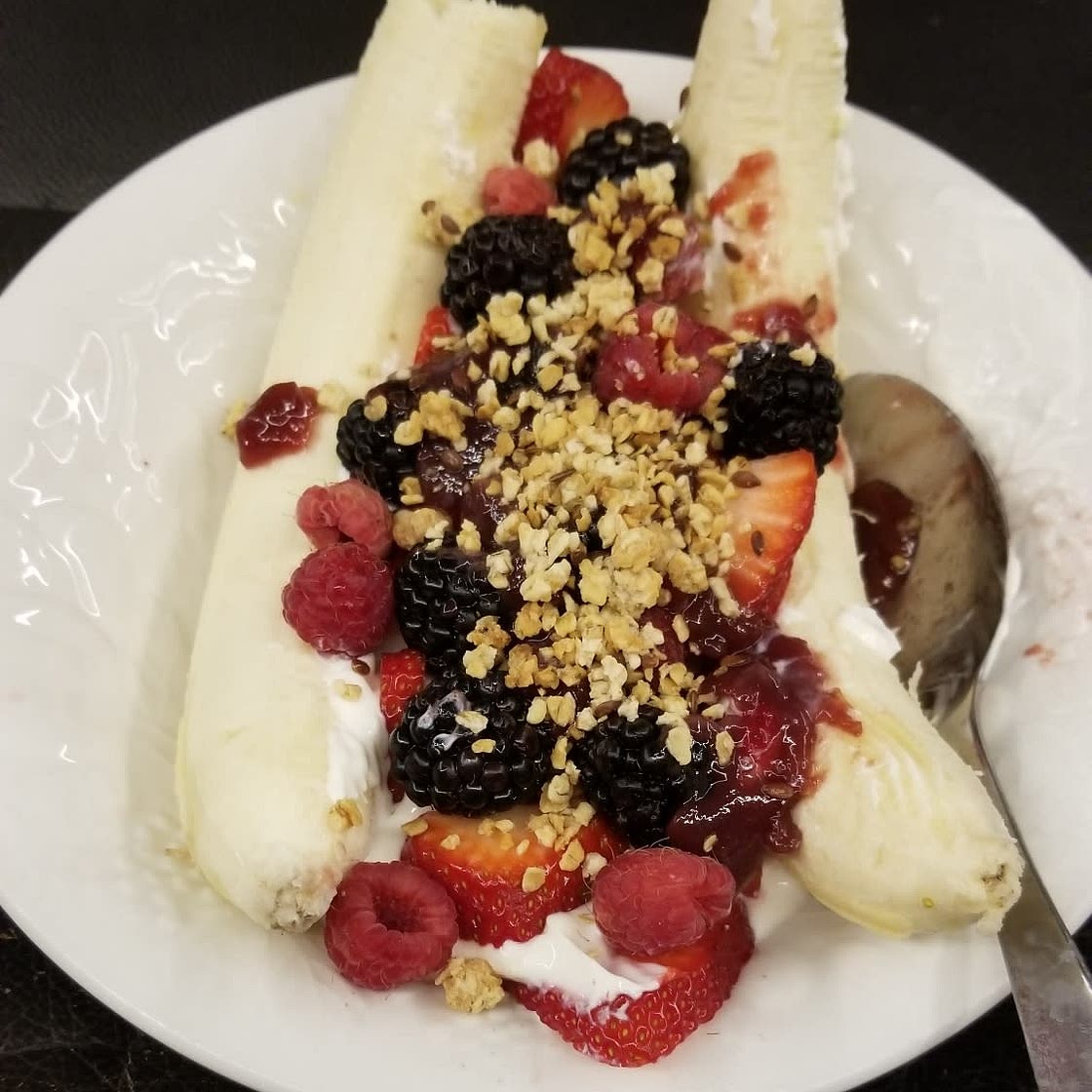 Healthy Breakfast Banana Split