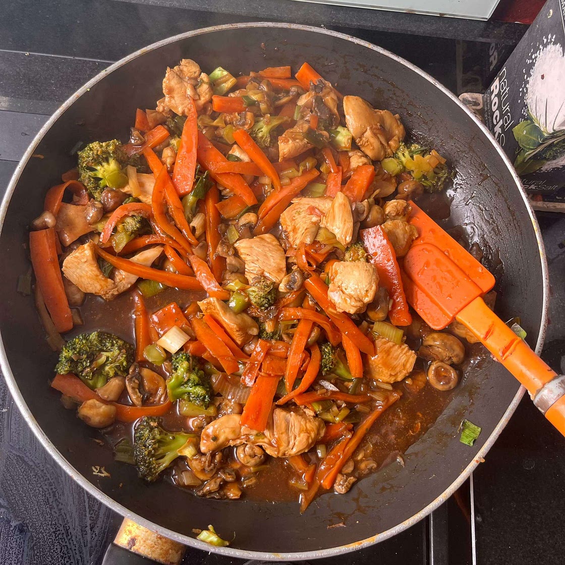 Chinese-Style Chicken and Broccoli | Slimming & Weight Watchers Friendly