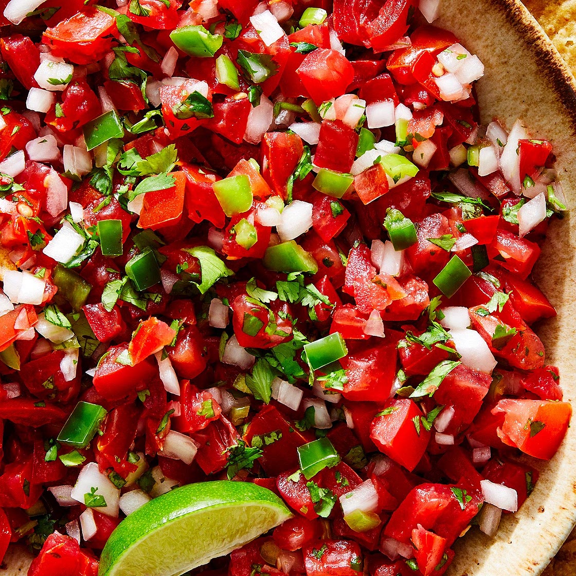 Snoop Dogg's BBQ Chicken Cobb Salad