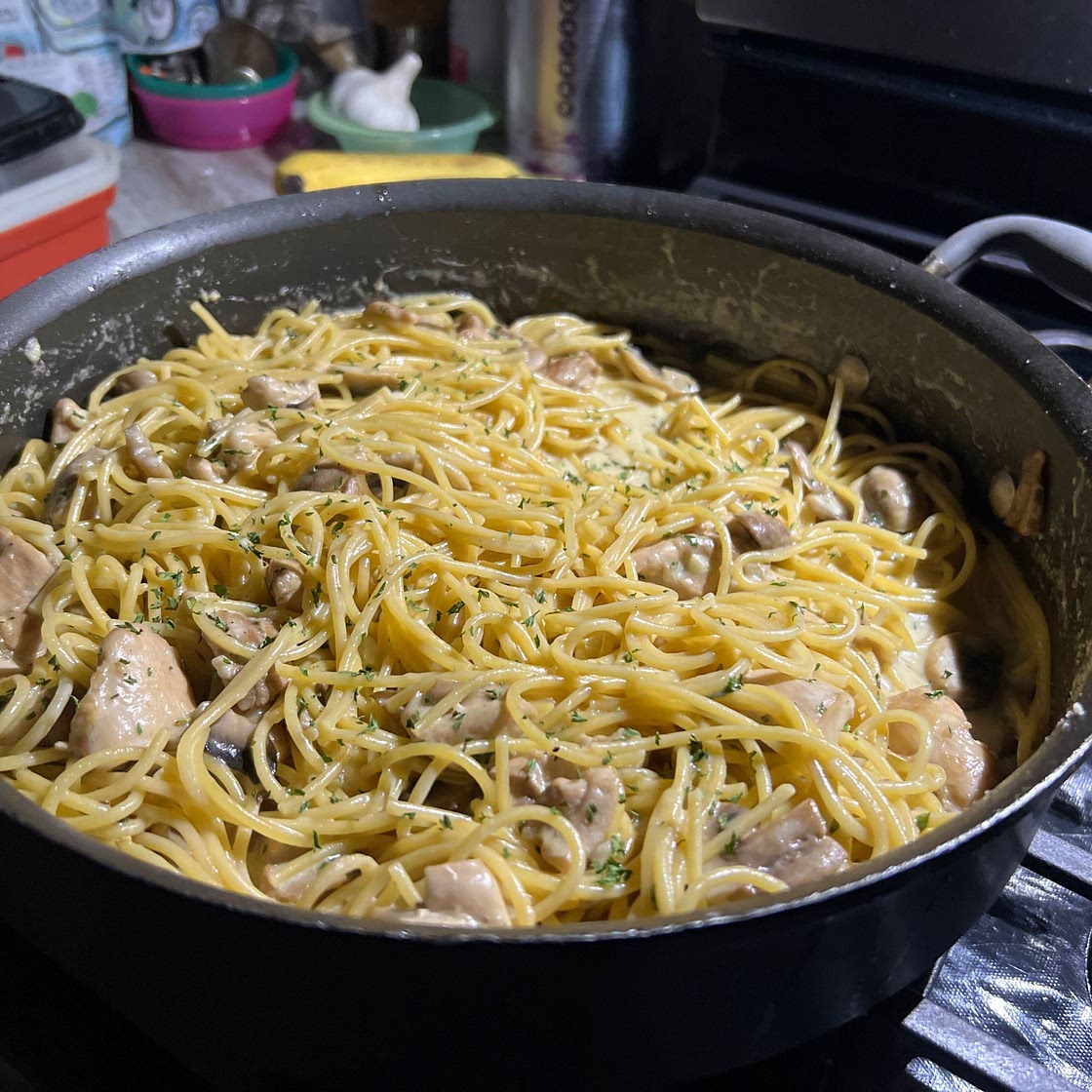 Creamy Garlic Pasta