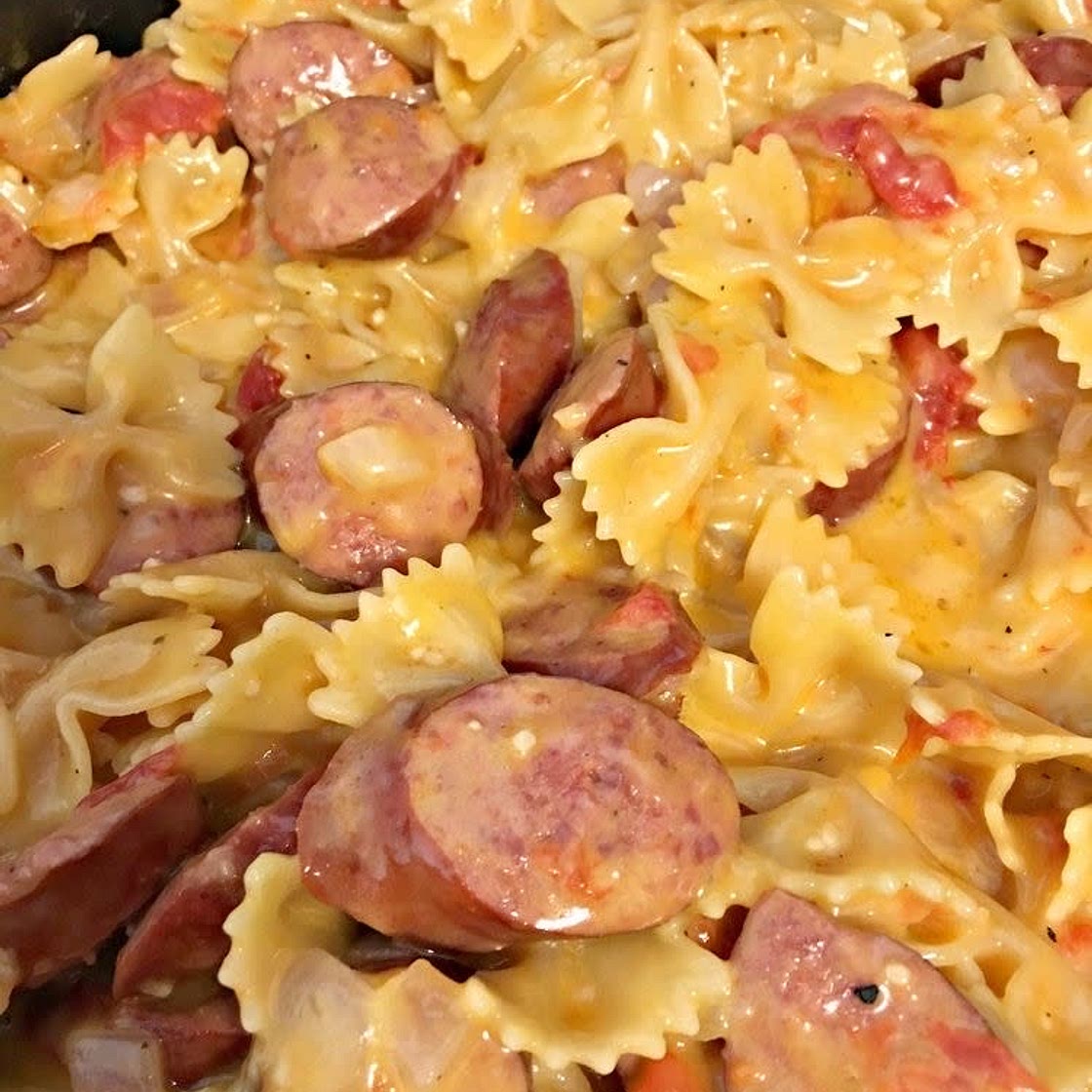 Smoked Sausage Pasta (momma's recipe) 