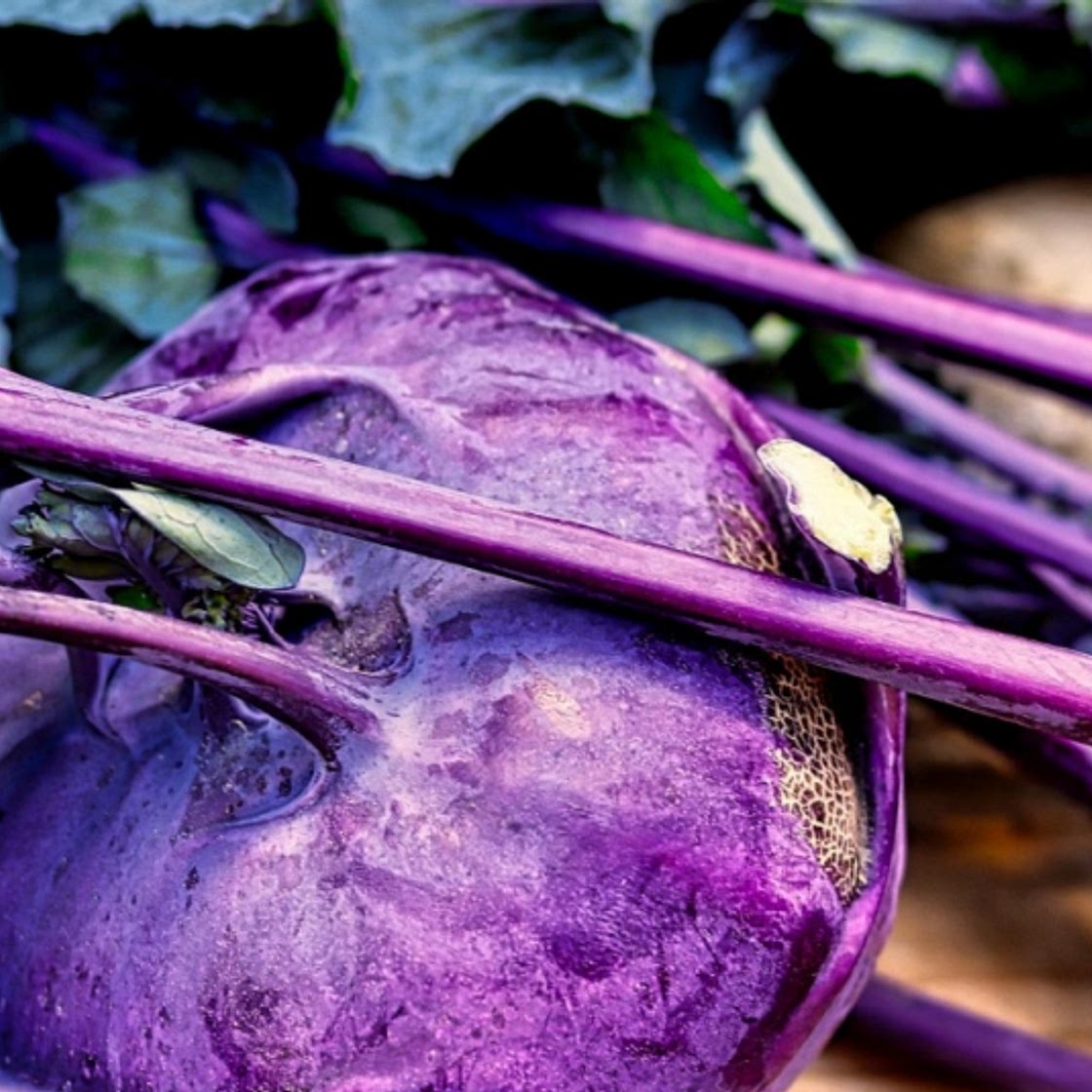 Kohlrabi with sesame dressing