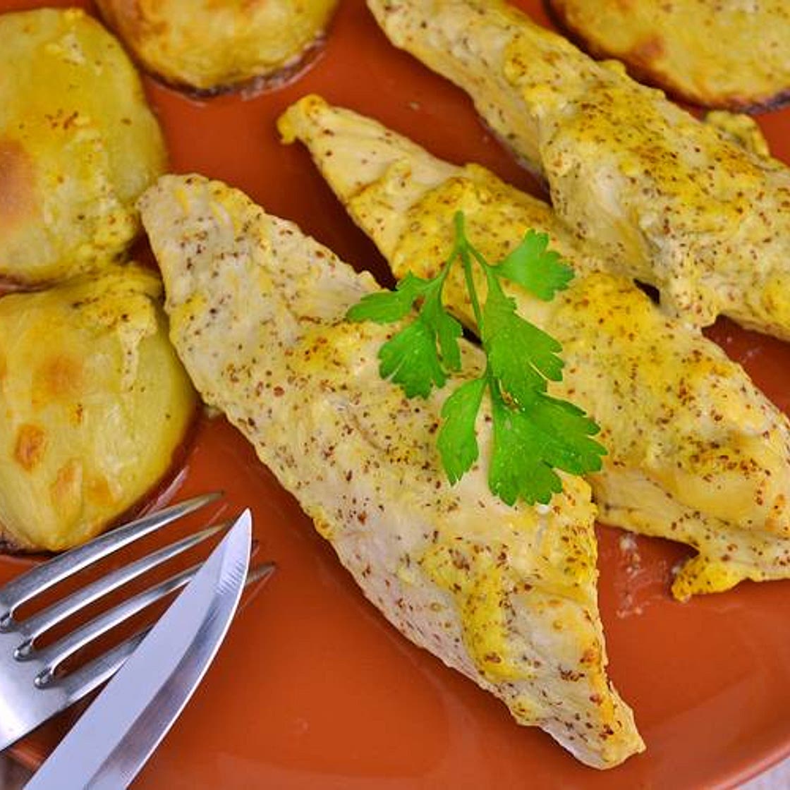 Pechugas de pollo a la mostaza con patatas