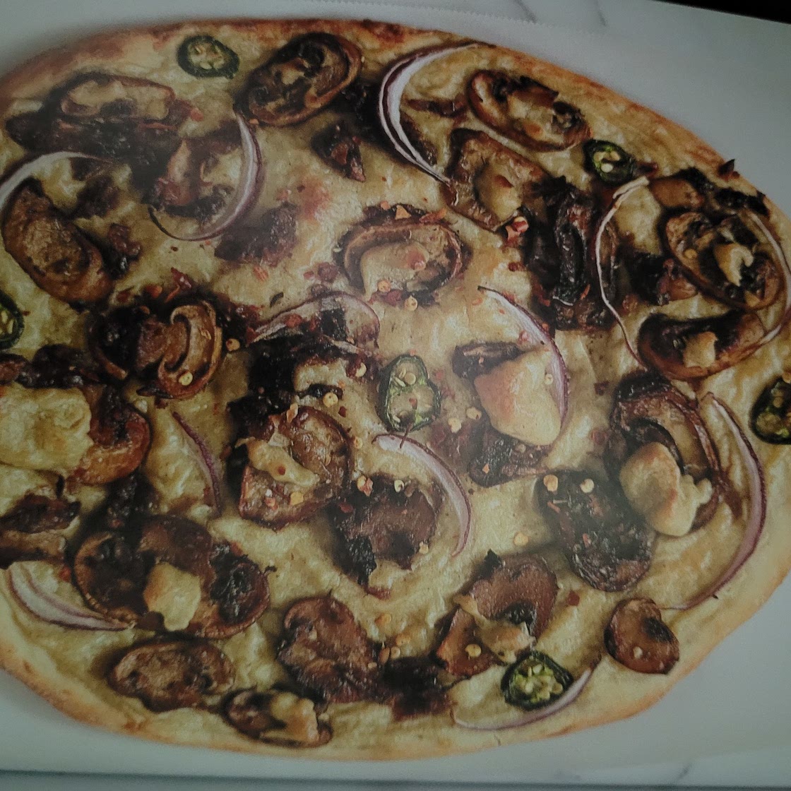 Mushroom-Jalapeno White Pizza (Vegan Richa)