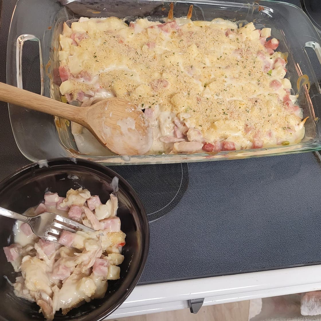 Chicken Cordon Bleu Casserole
