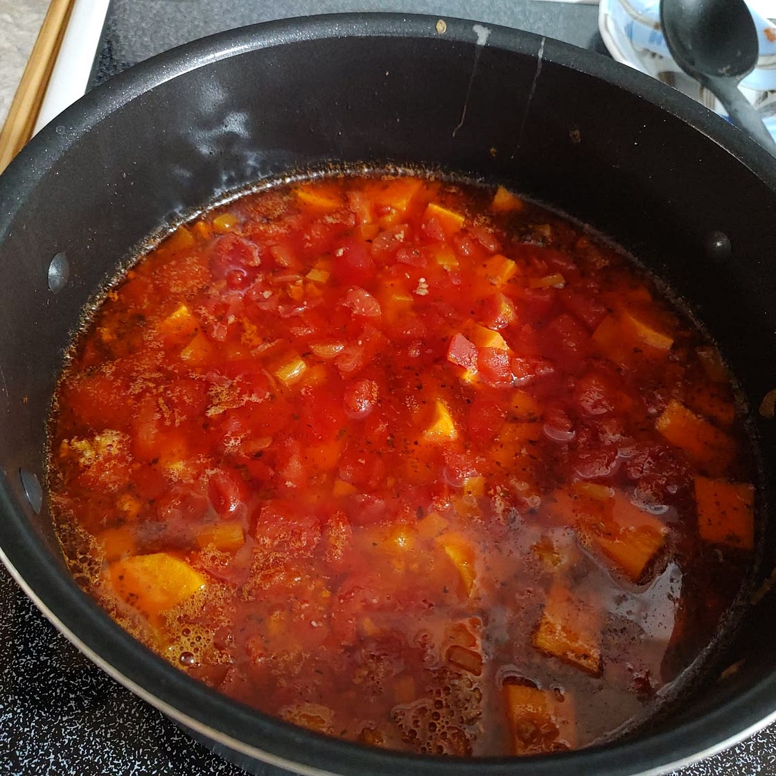 Sweet Potato Chili (Paleo-Friendly!)