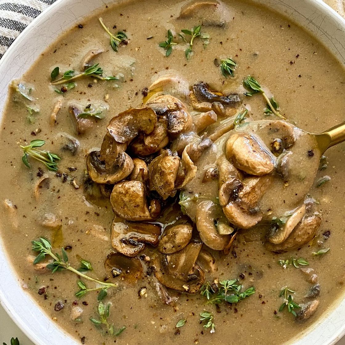 Umami-Rich Cream Of Mushroom Soup Recipe
This umami-rich cream of mushroom soup recipe will have you swearing off the canned stuff for good.
Read More: https://www.tastingtable.com/1275599/umami-rich-cream-of-mushroom-soup-recipe/