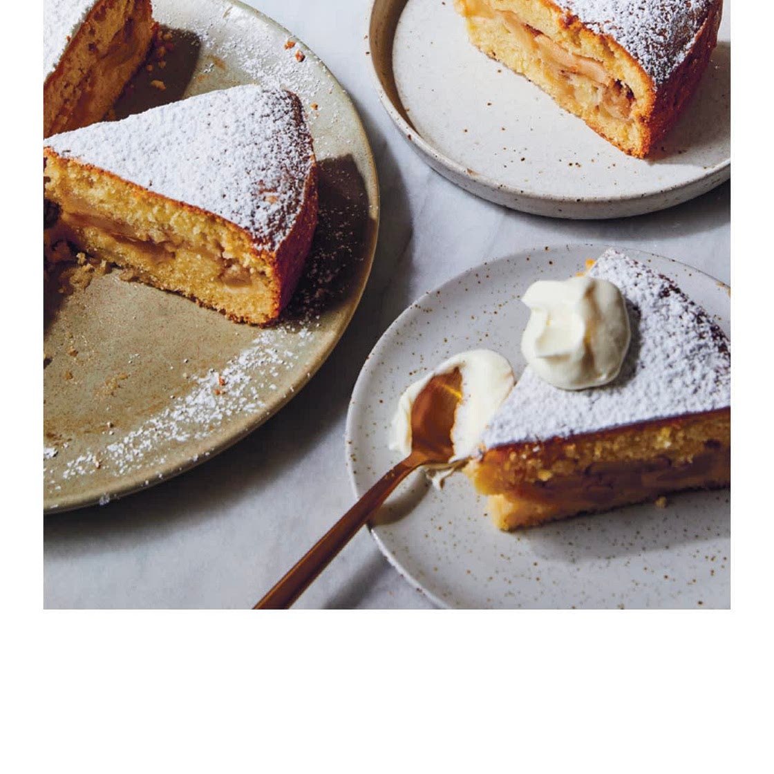 Lazy apple pie cake