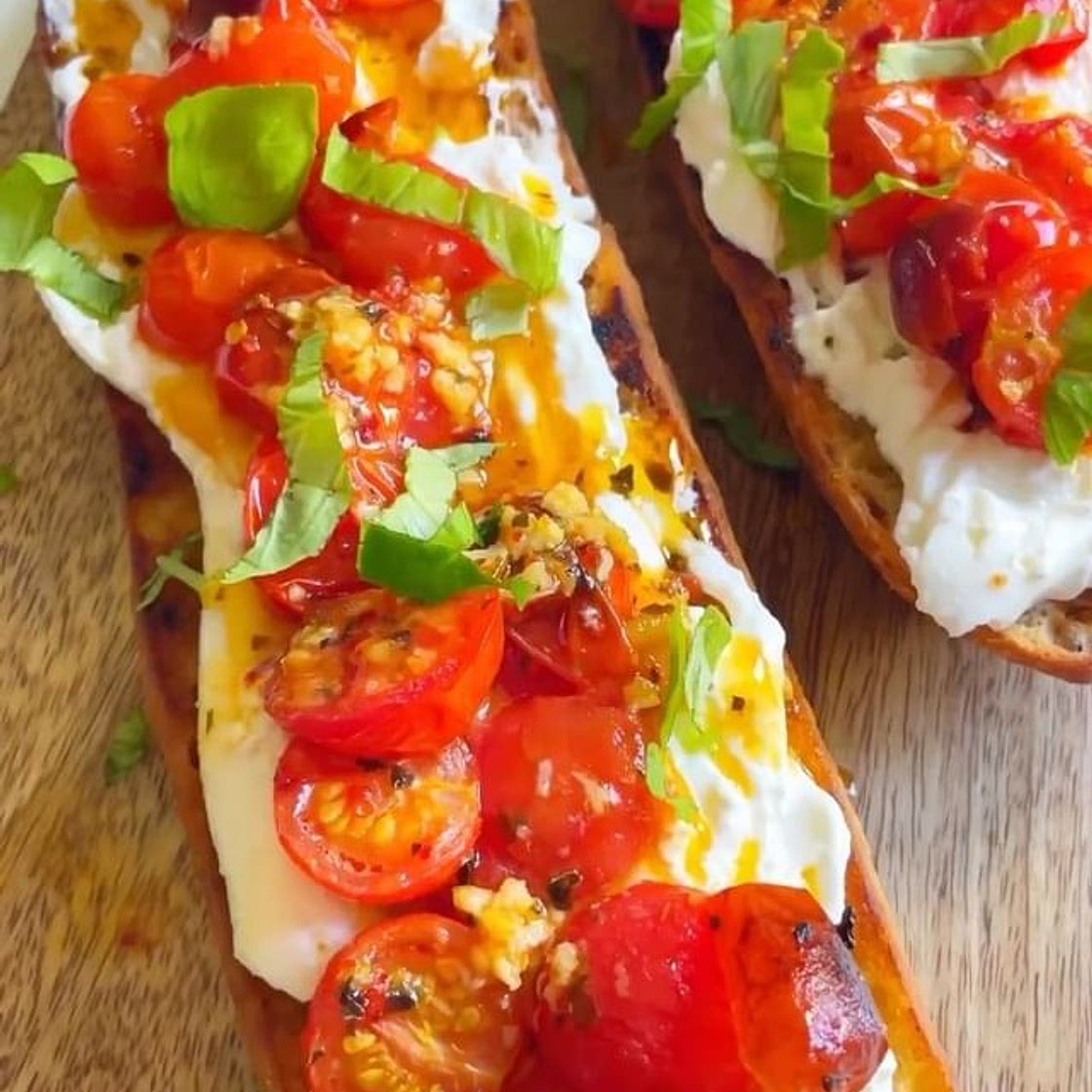 Bruschetta with tomatoes