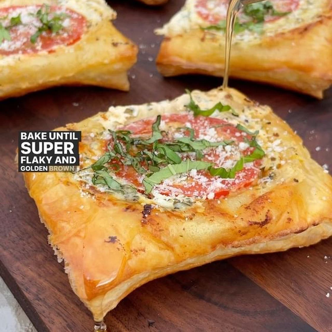 Tomato and Basil Cream Cheese Puff Pastry
