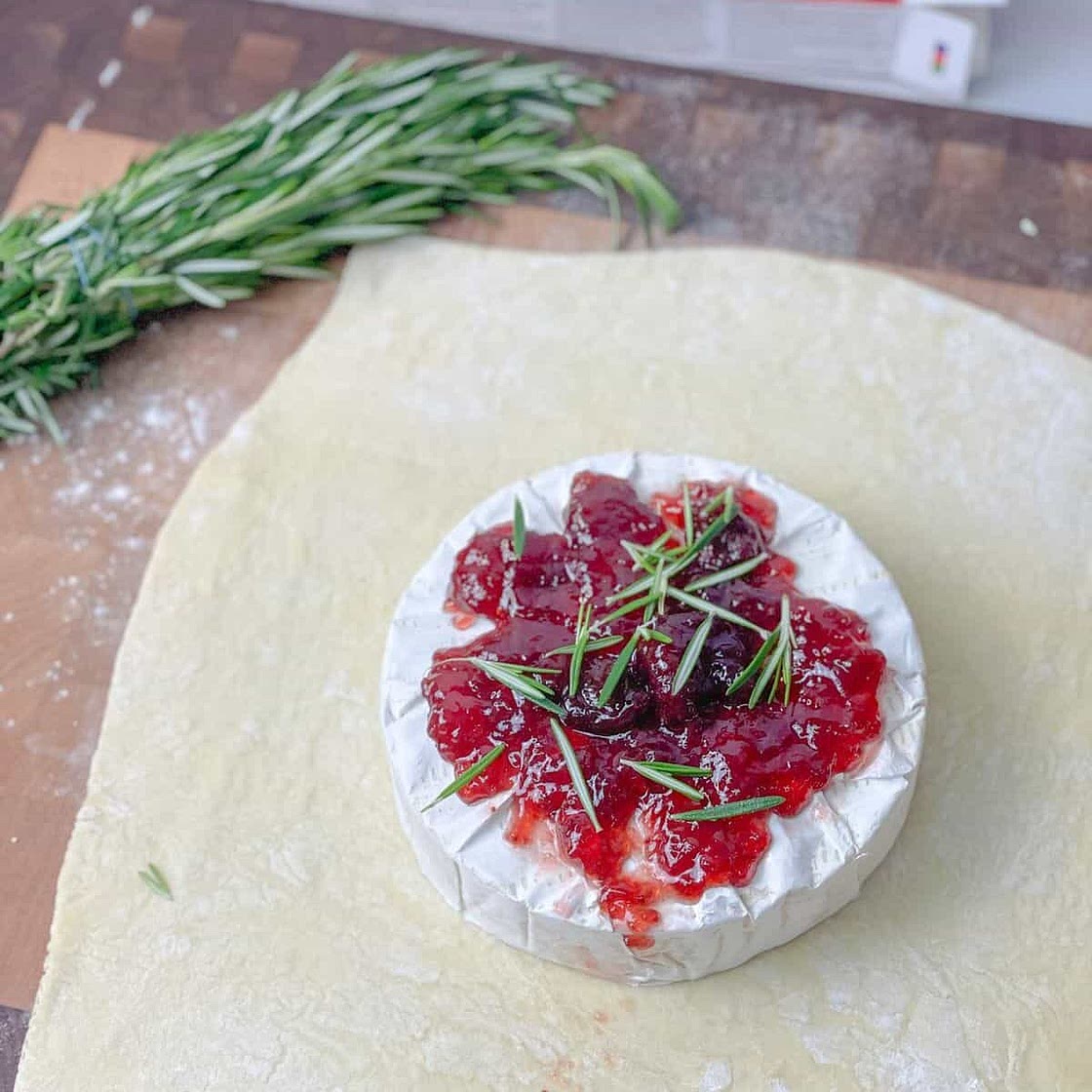 Easy Way to Thaw Puff Pastry (40 Seconds)