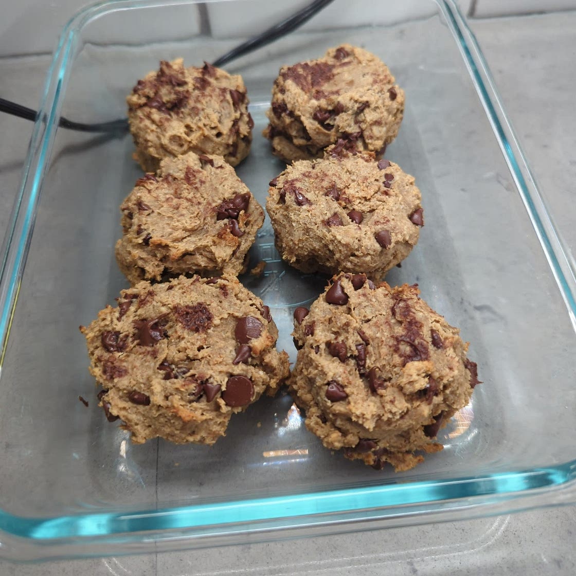 4 ingredient Banana Chocolate Chip Cookies