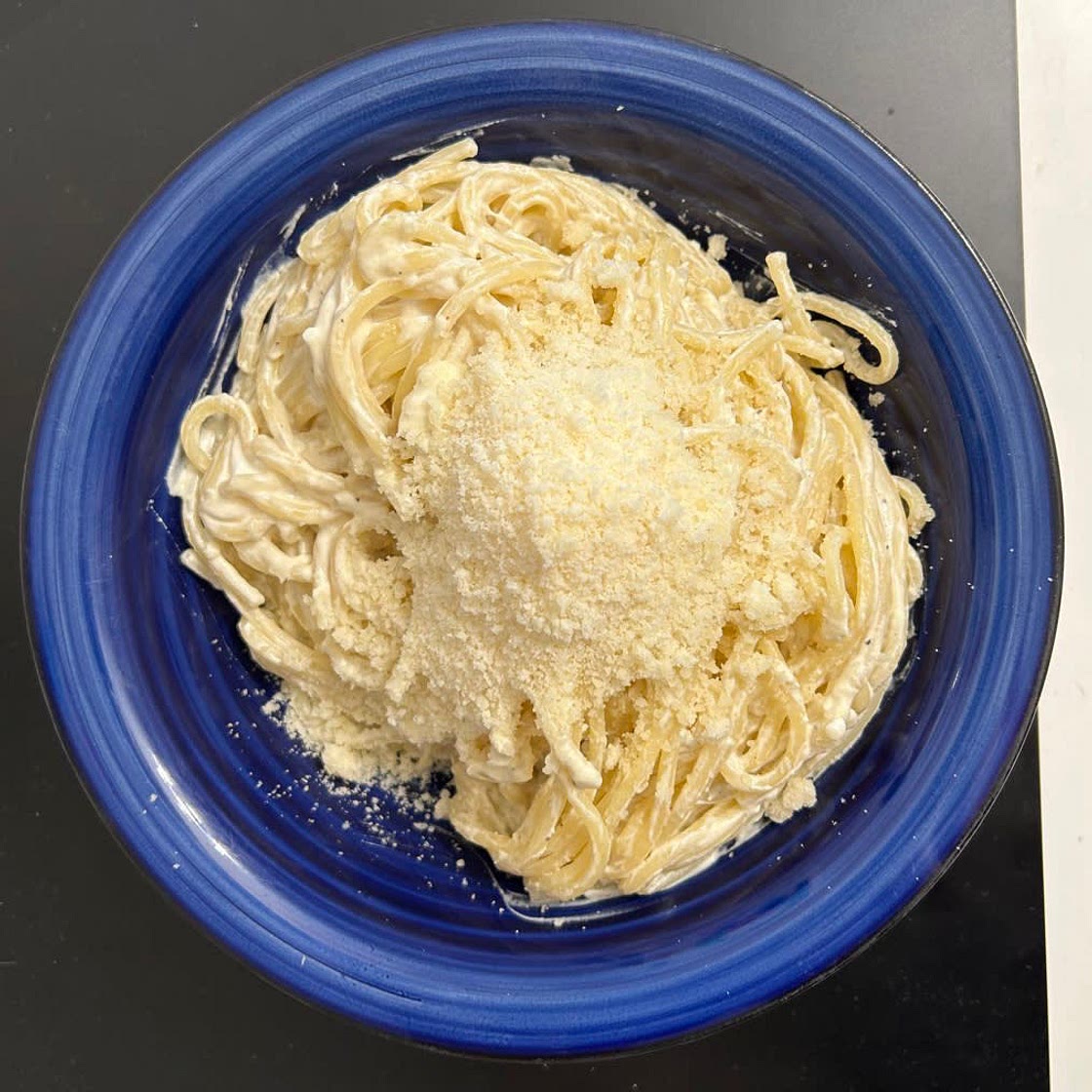 10-MINUTE CREAM CHEESE PASTA