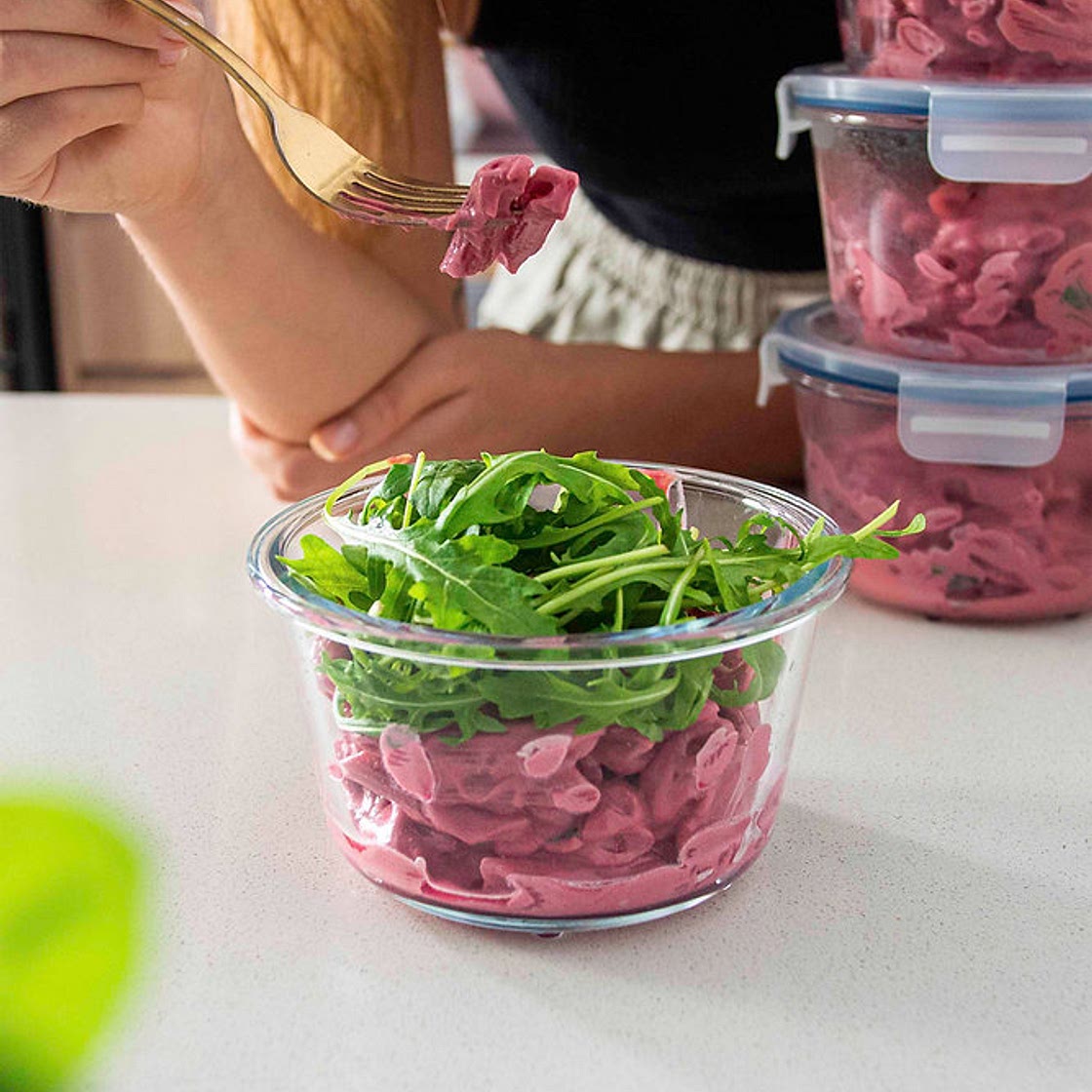 HIGH-PROTEIN PINK PASTA
