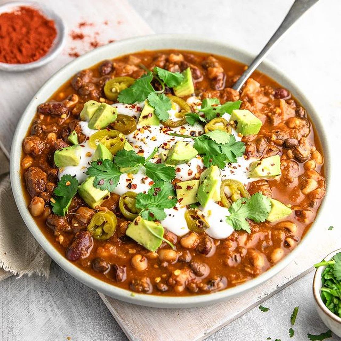 SMOKY BEAN CHILLI 🌶