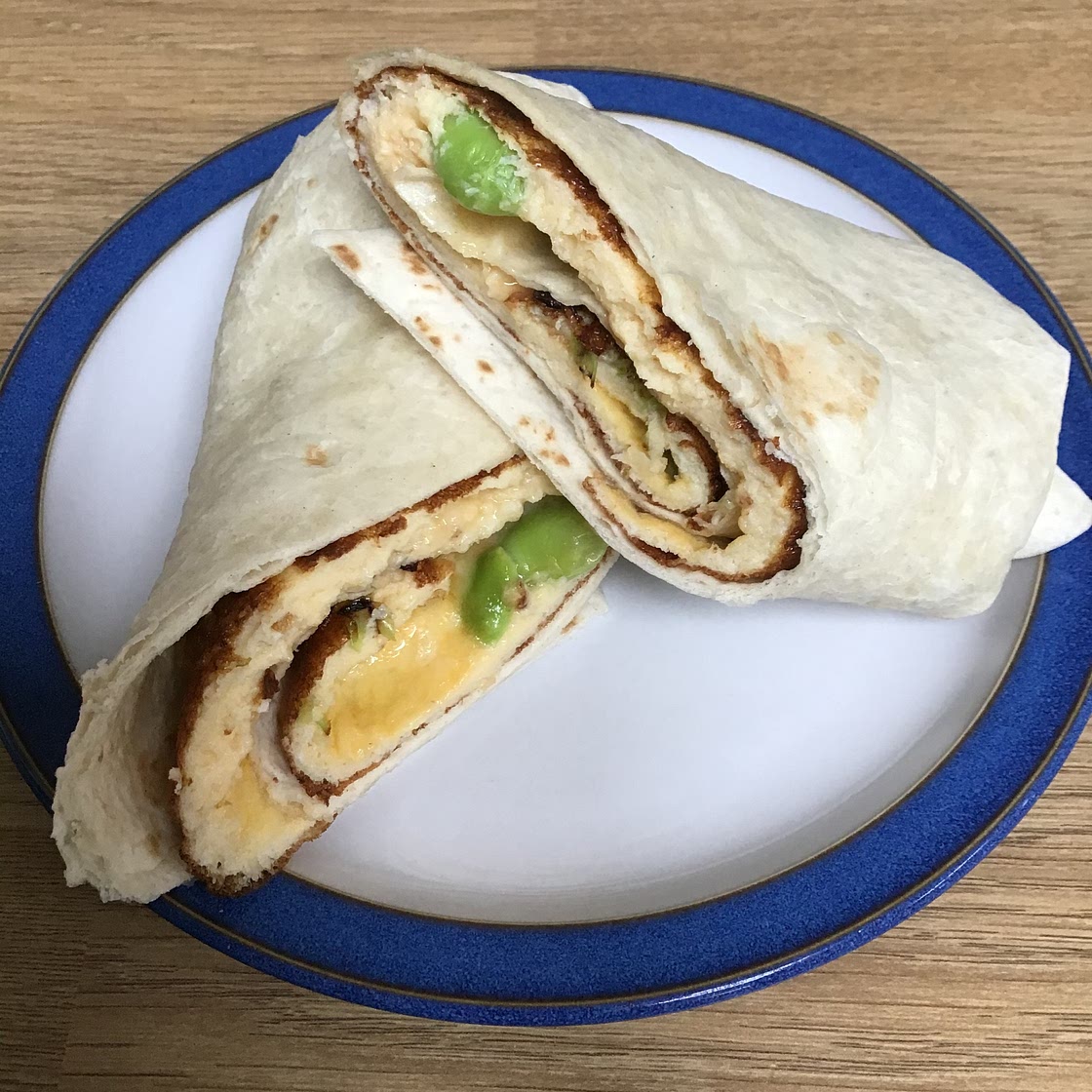 Pea frittata wraps