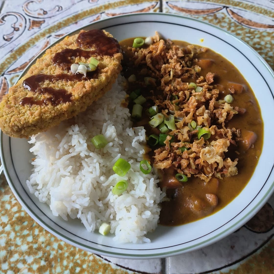 Aubergine katsu curry