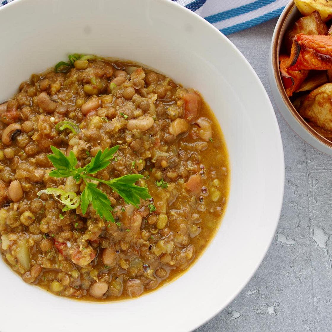 Lentil & bean curry