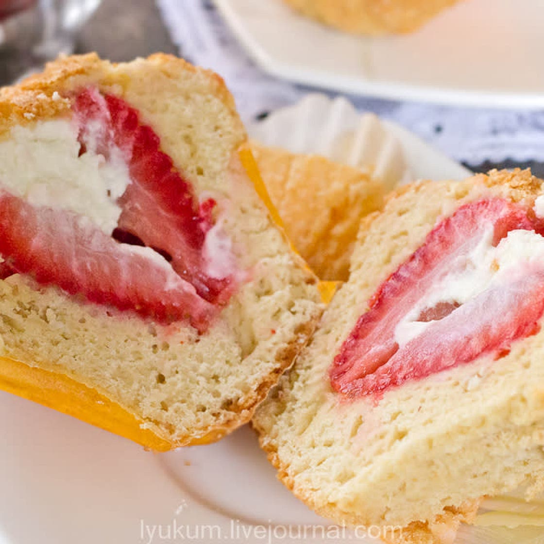 Strawberry Muffins