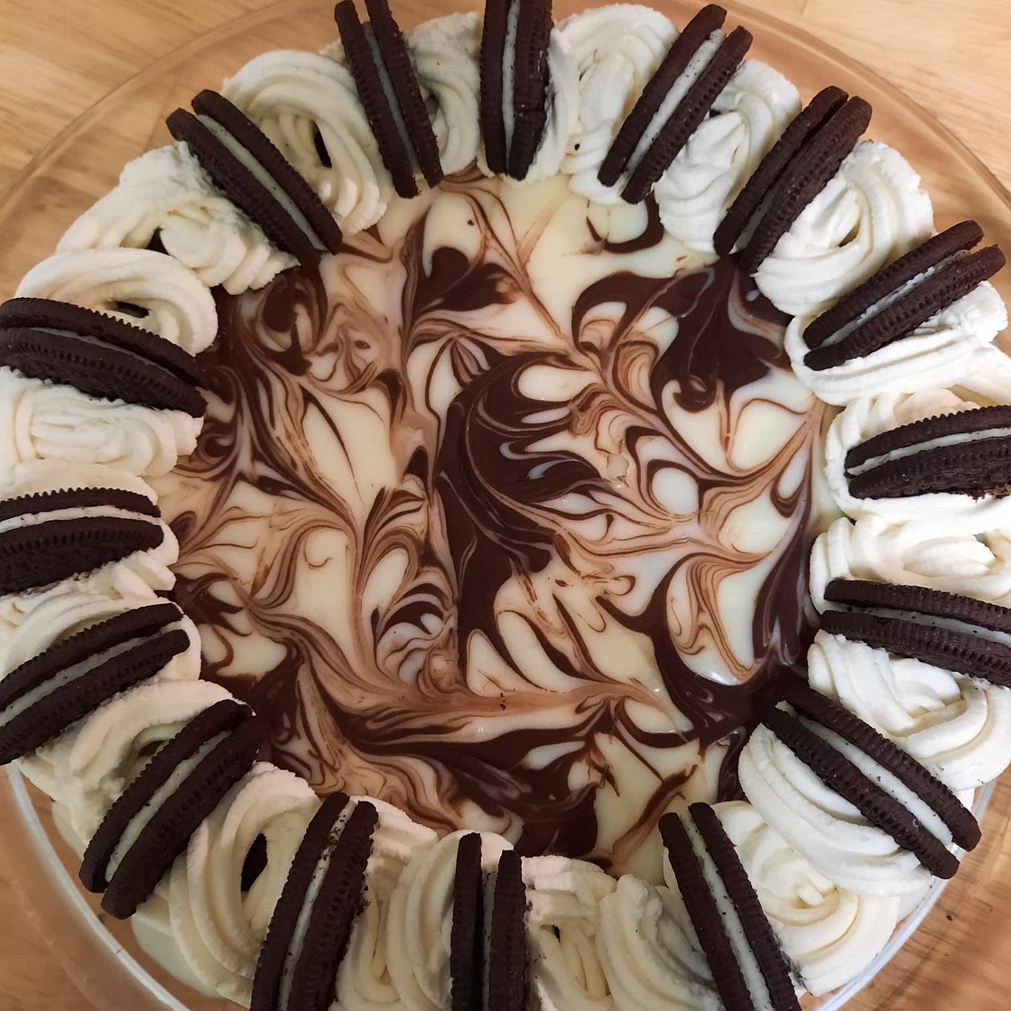 Daniella's D'licious Oreo Cheesecake