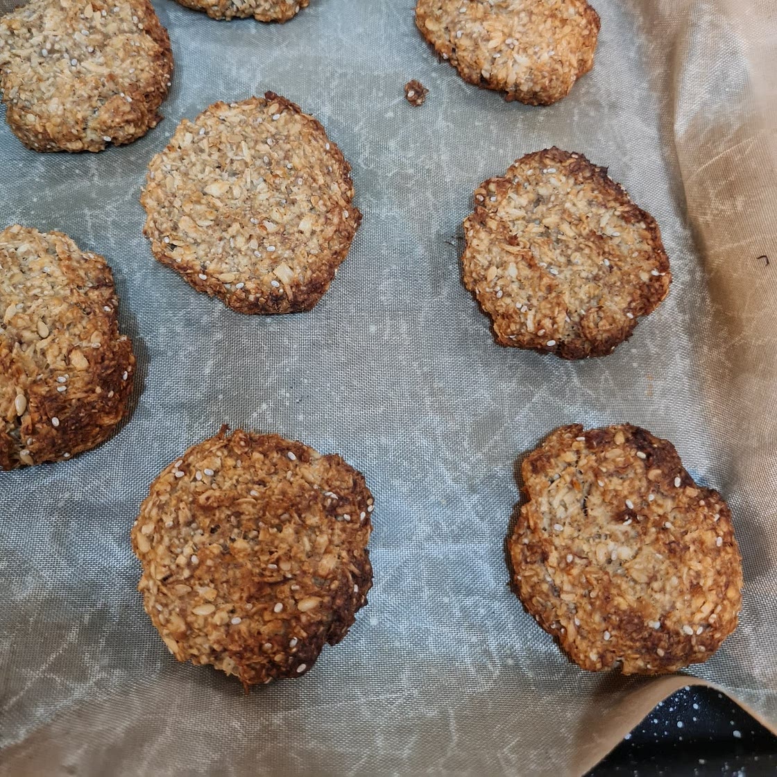 Banana Peanut Butter Oat Chocolate Chip Cookies (Gluten-Free)
