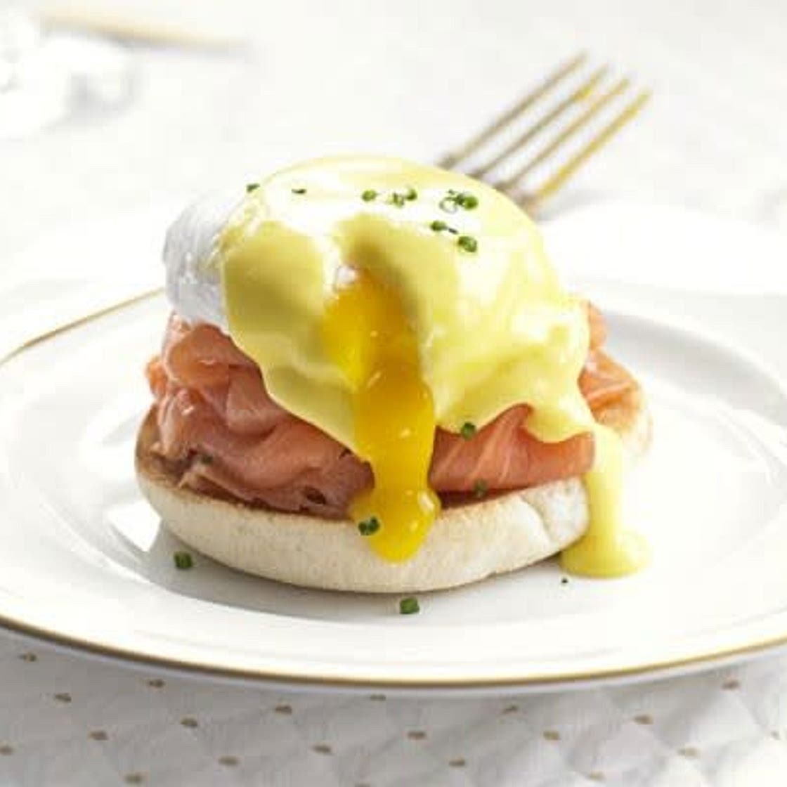 Smoked Salmon and Poached Egg Benedict