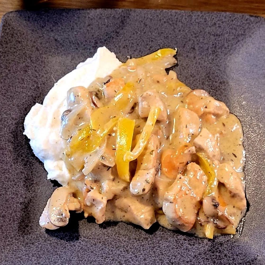 Creamy Veggie Chicken with Mashed Cauliflower