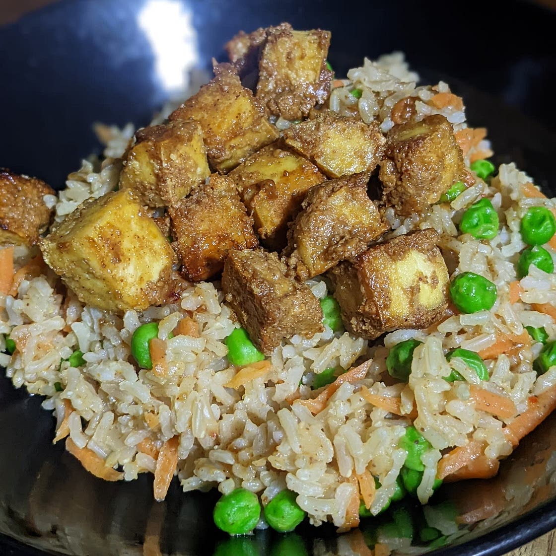 Baked Tofu in Thai Peanut Sauce