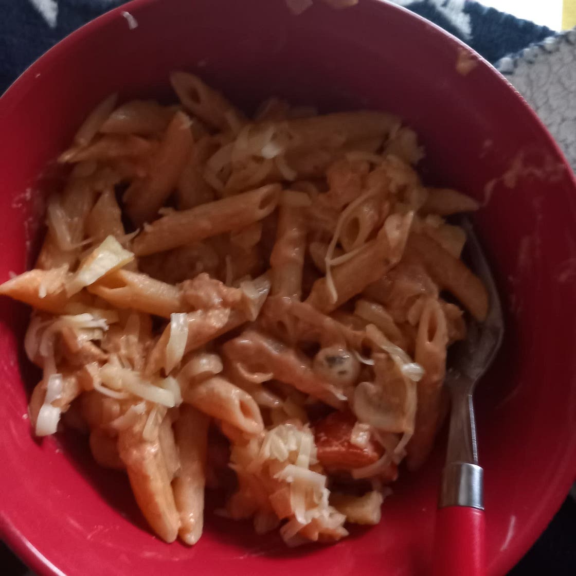 Creamy Tomato Paste Pasta 🍝