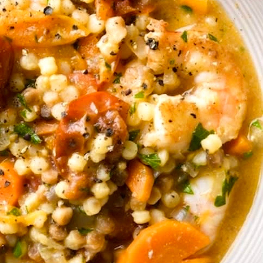 Moghrabiyeh Soup with Shrimps