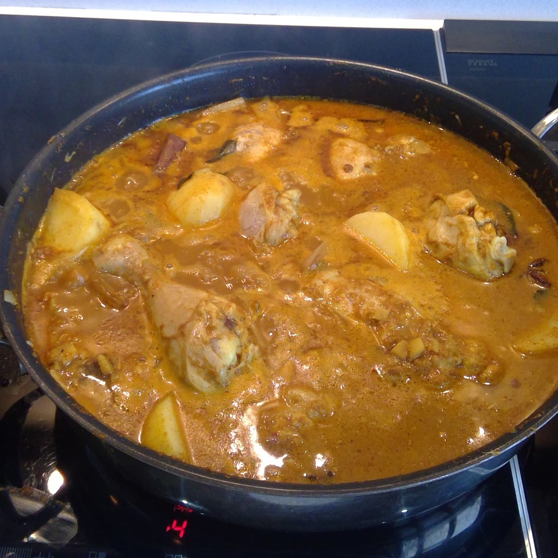 Kari Ayam - Malaysian Chicken Curry