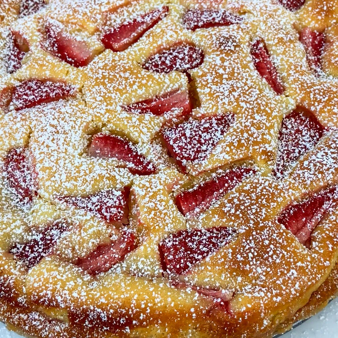 STRAWBERRY RICOTTA CAKE