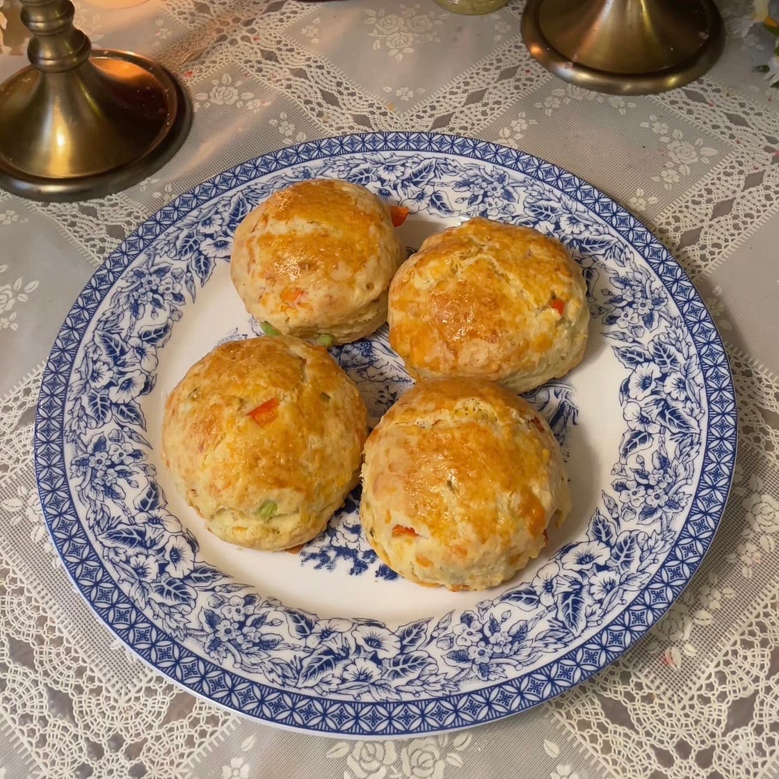 Cheese scones 