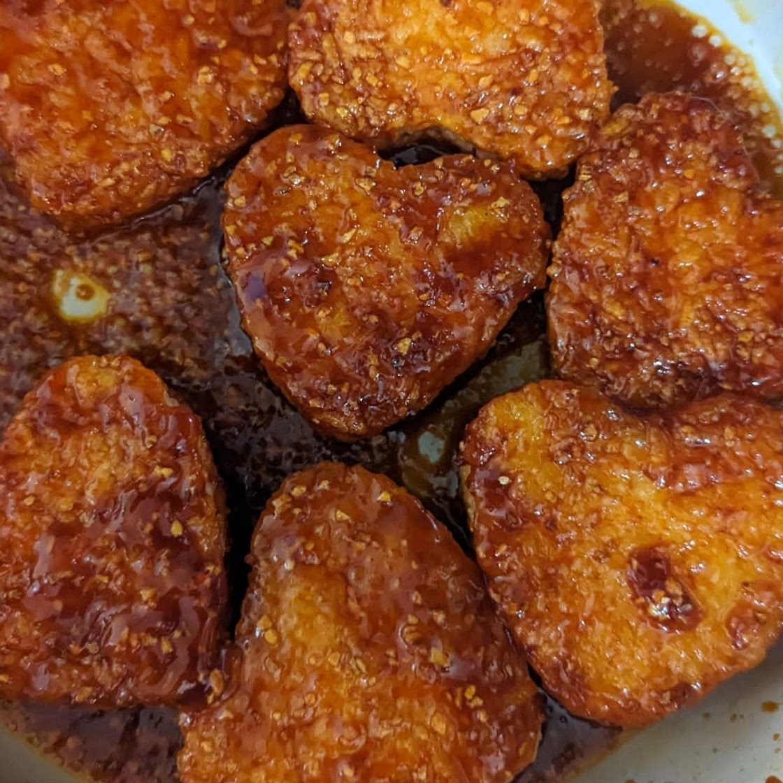 Gochujang Cheesy Rice Balls (Spicy Yaki Onigiri)