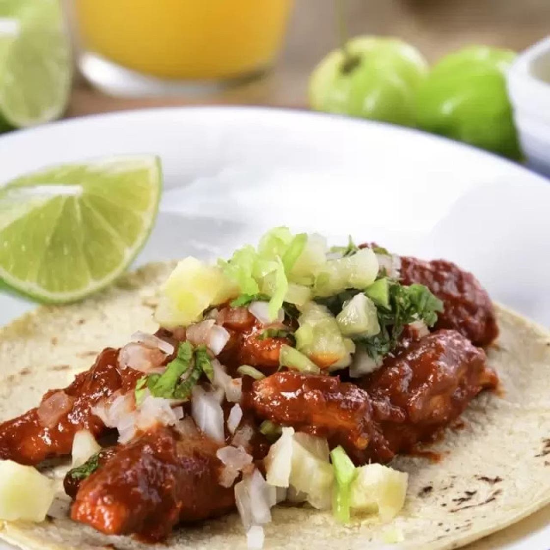 Tacos al Pastor de Pollo con Salsa BBQ Habanero Hunt´s ®
