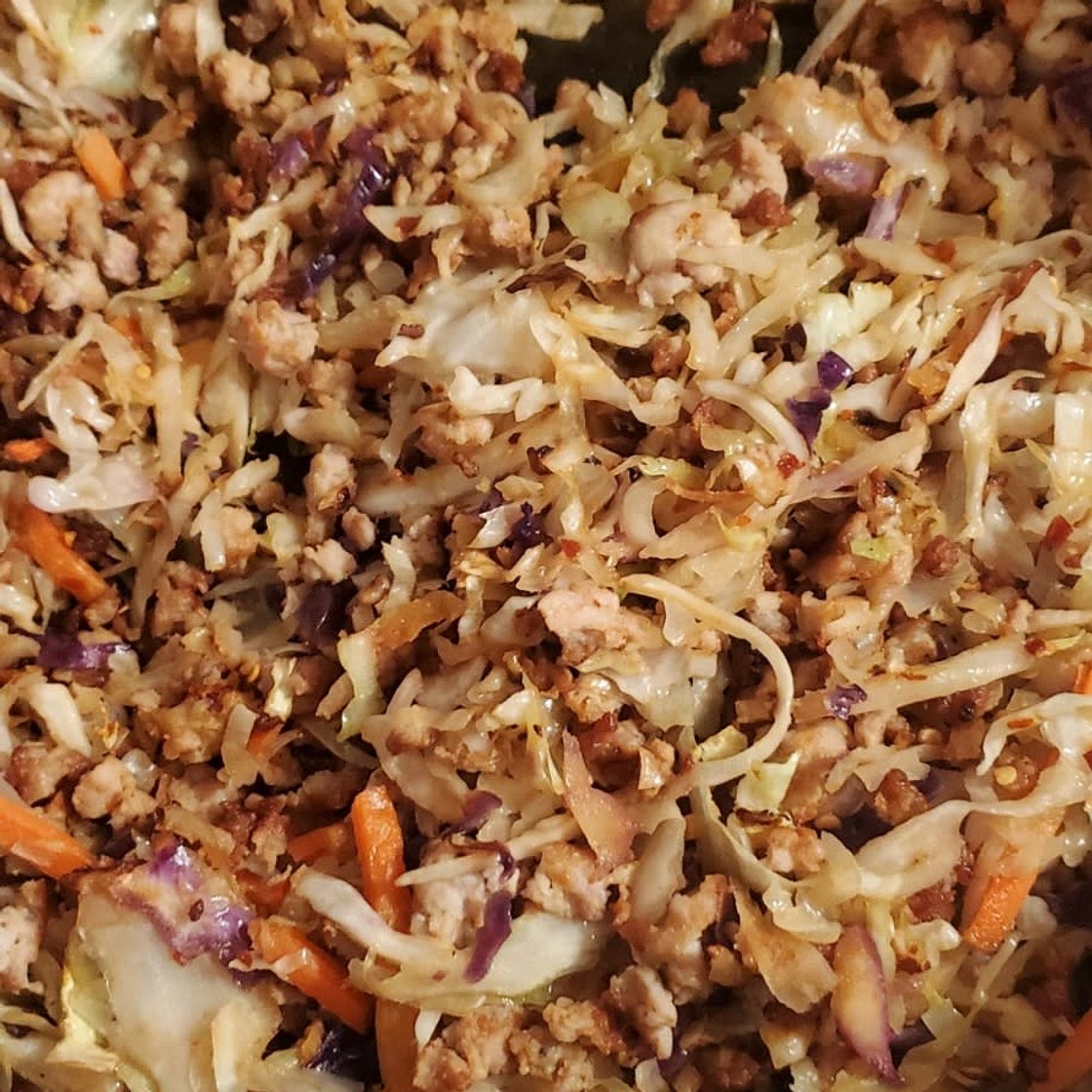 LOW-CARB EASY TO MAKE EGG ROLL IN A BOWL
