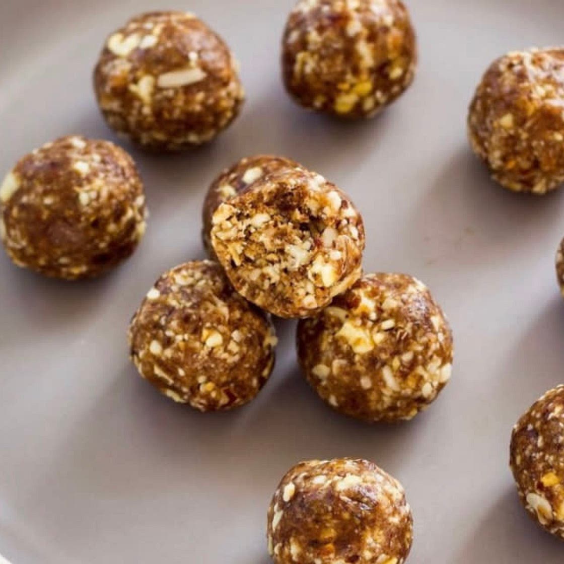 Cinnamon Ginger Energy  Balls 