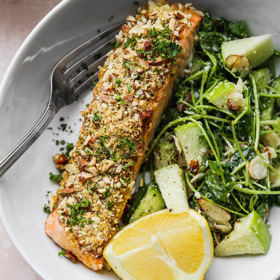 Almond Crusted Salmon (Oven-Baked)