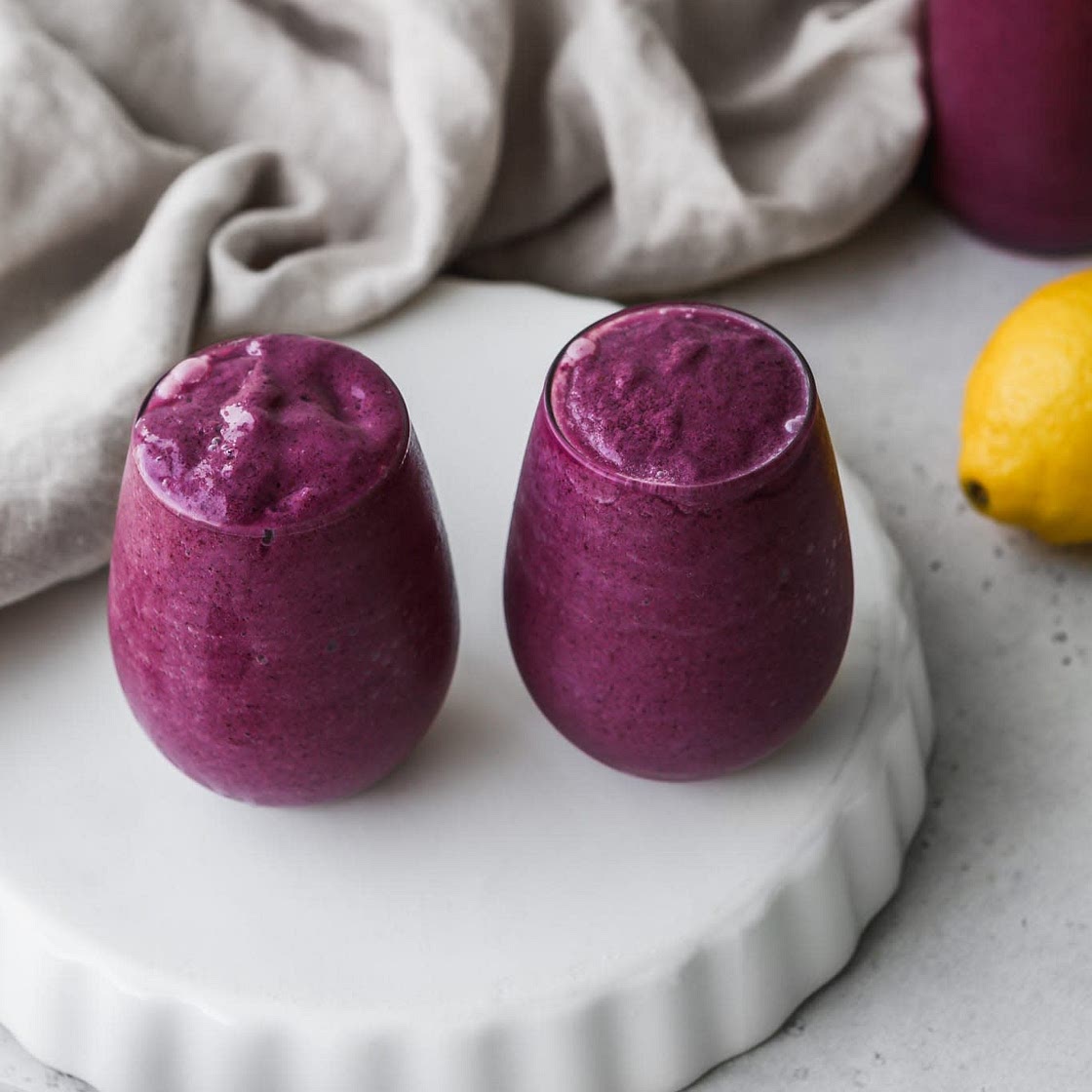 Lemon Blueberry Avocado Smoothie