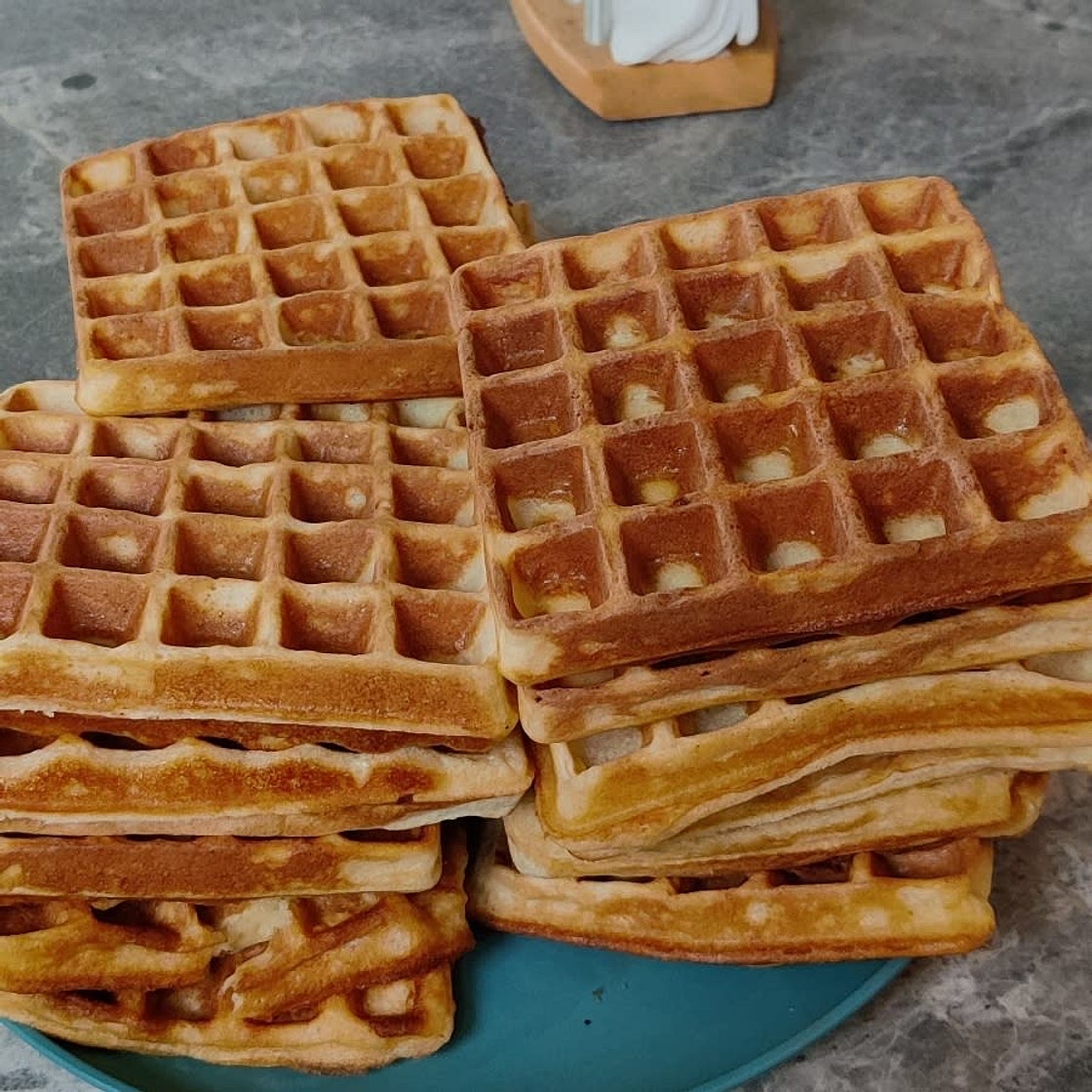 Fluffy Homemade Waffles Recipe