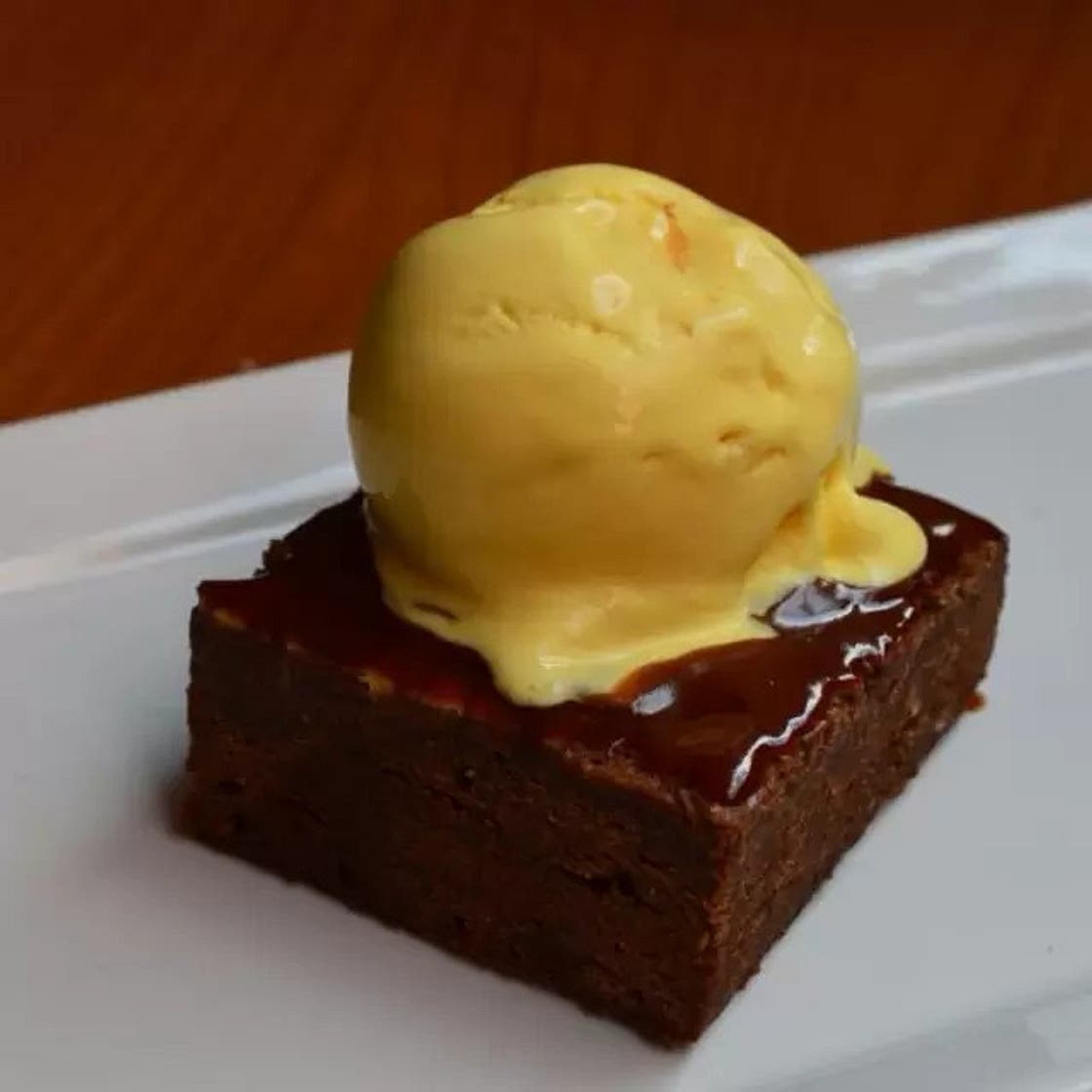 Brownie BBQ Miel Hunts marmoleado con Cheesecake