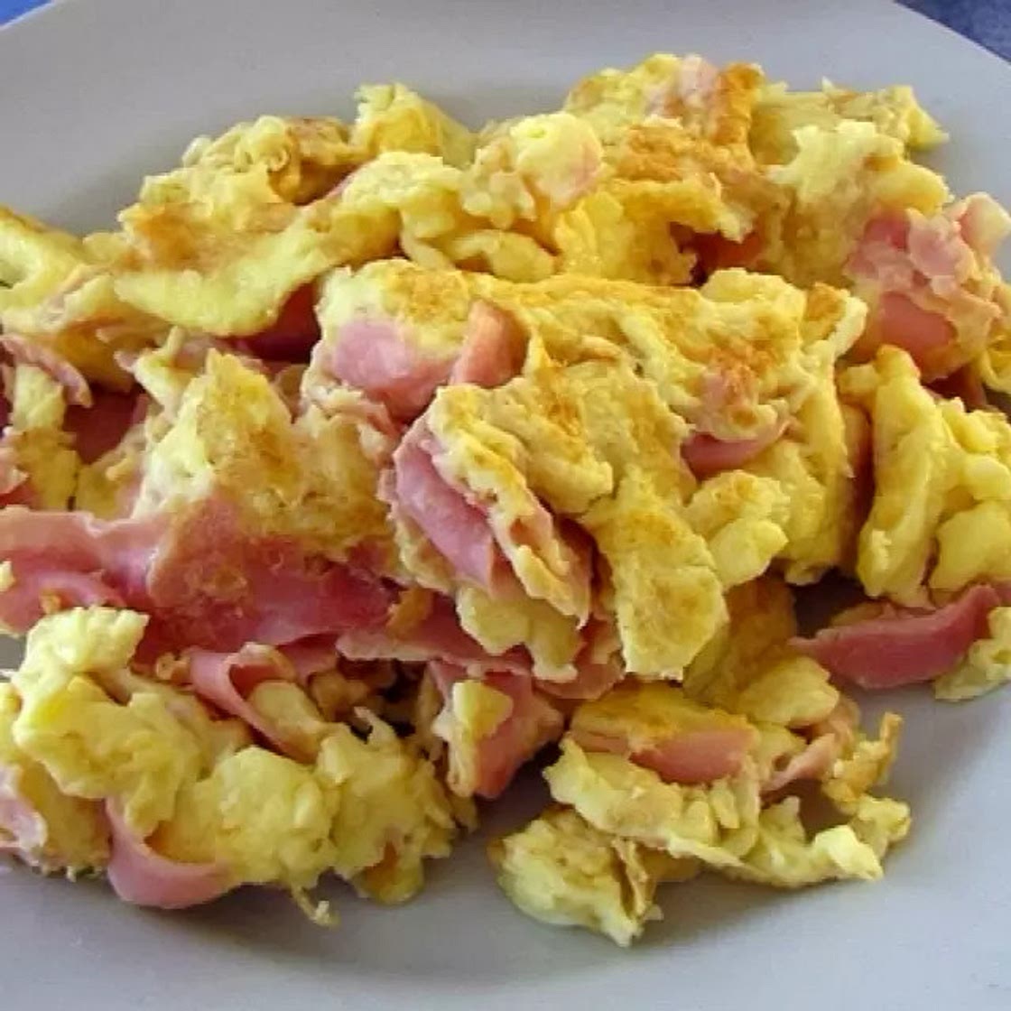 Huevos con Jamón