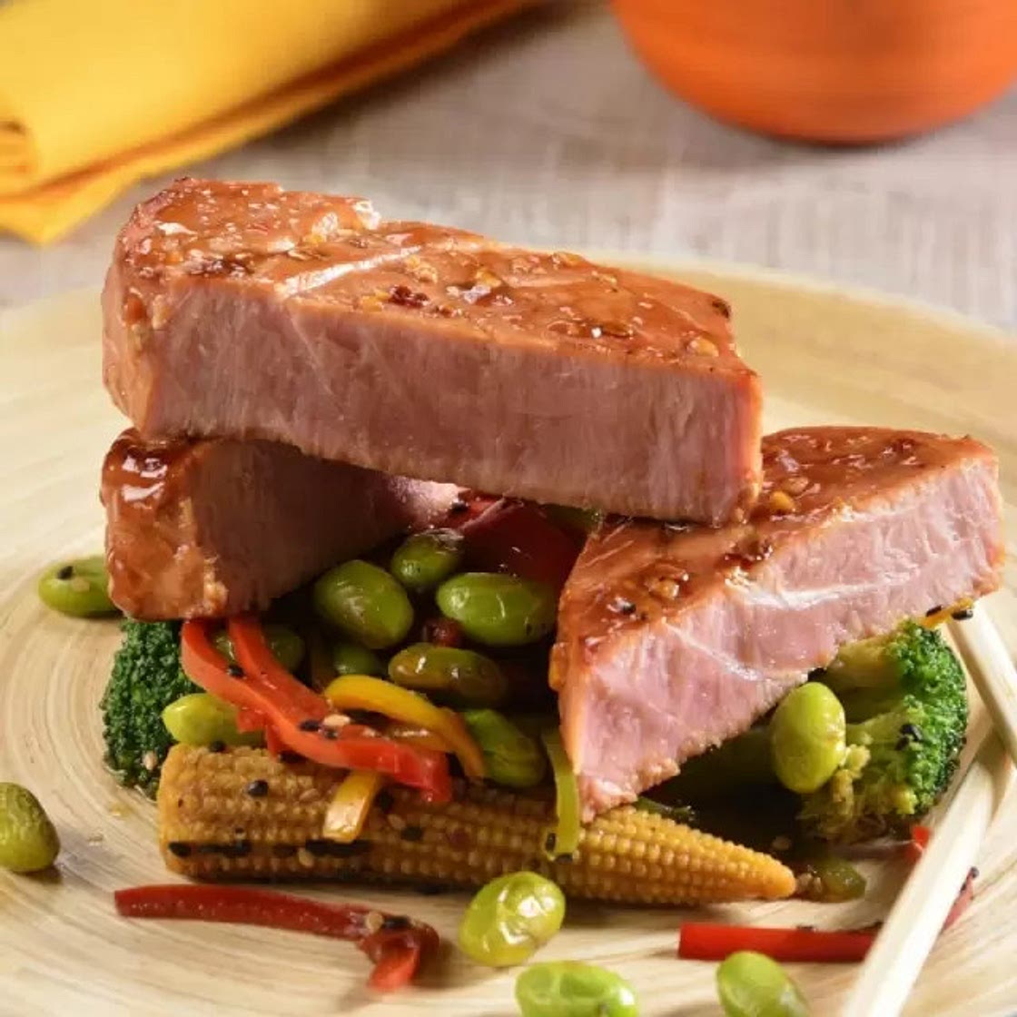 Atún Teriyaki con Vegetales al Ajonjolí