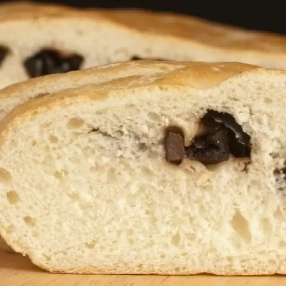 Pan con Aceitunas
