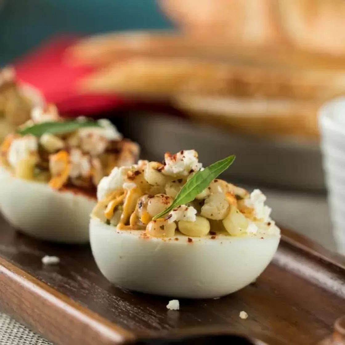 Huevos Rellenos de Esquites