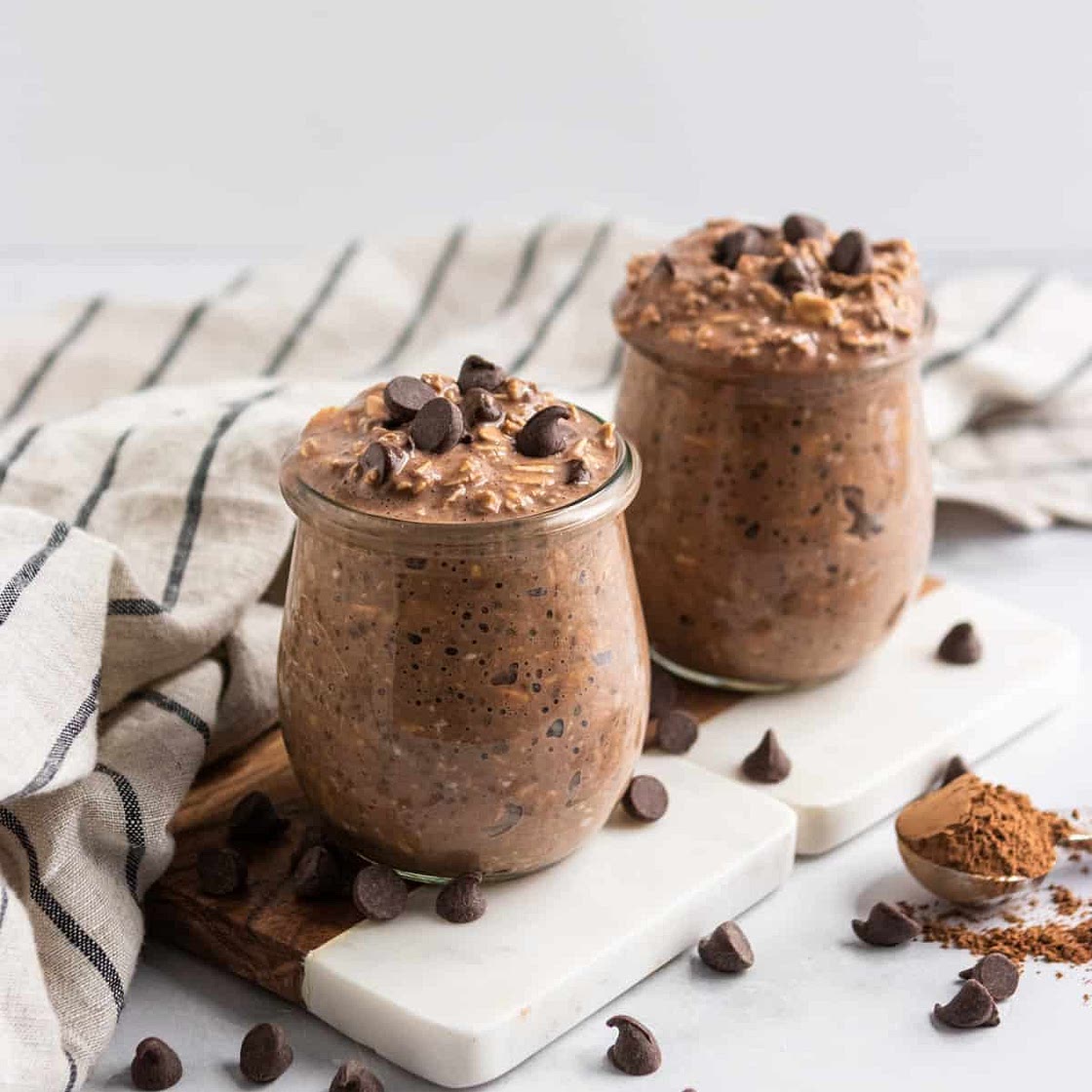 Easy n Healthy Choc-Banana Overnight Oats